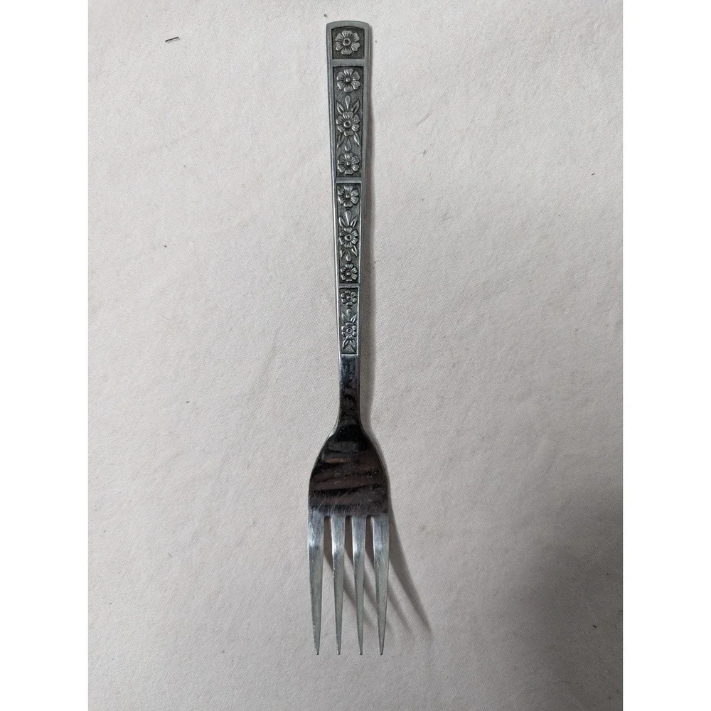 vintage Imperial Stainless Korea 7